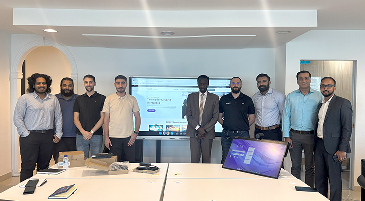 Strategic Training on SMART Interactive Flat Panels
